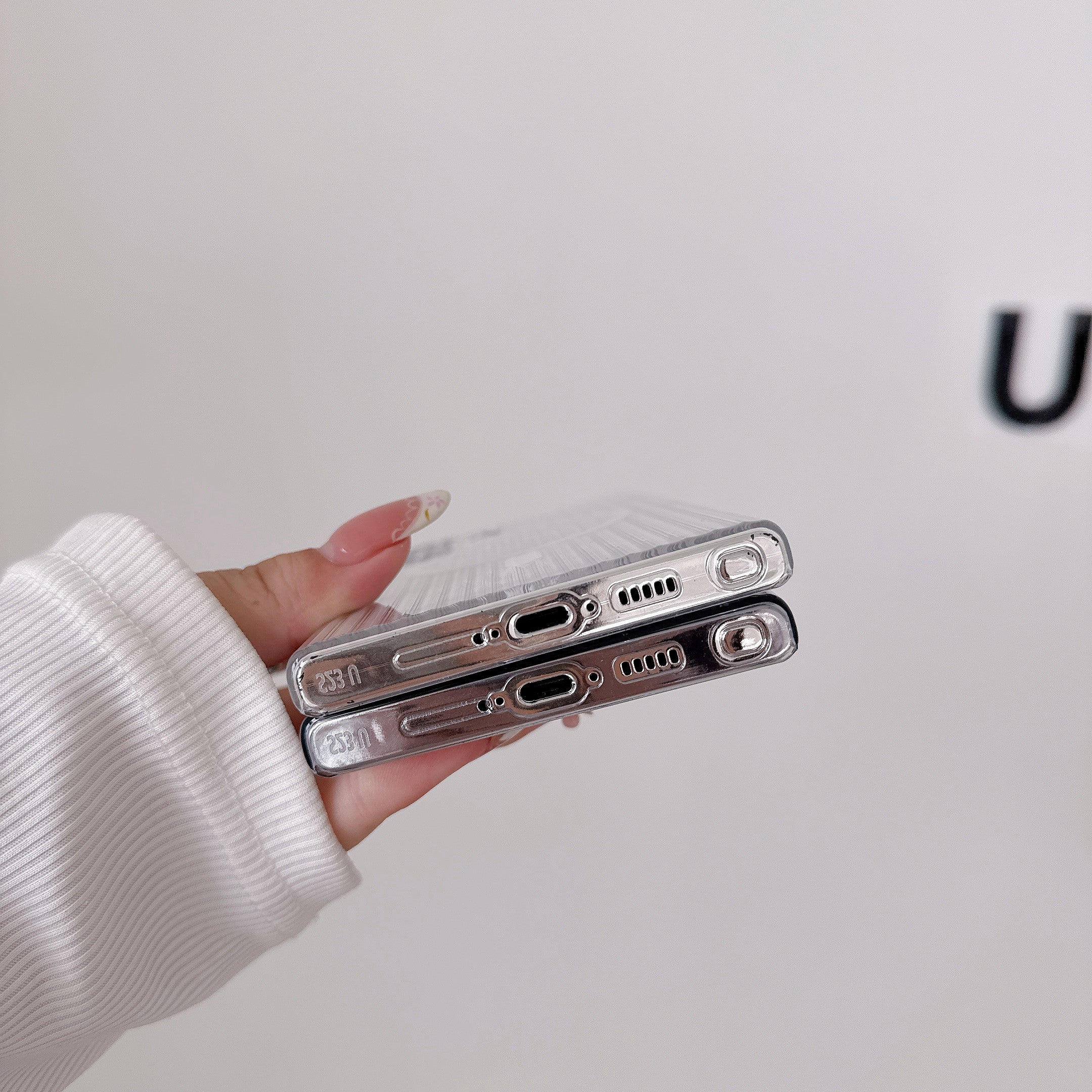 Glossy Wavy Texture Magnetic Wireless Charging Phone Case for Samsung Series