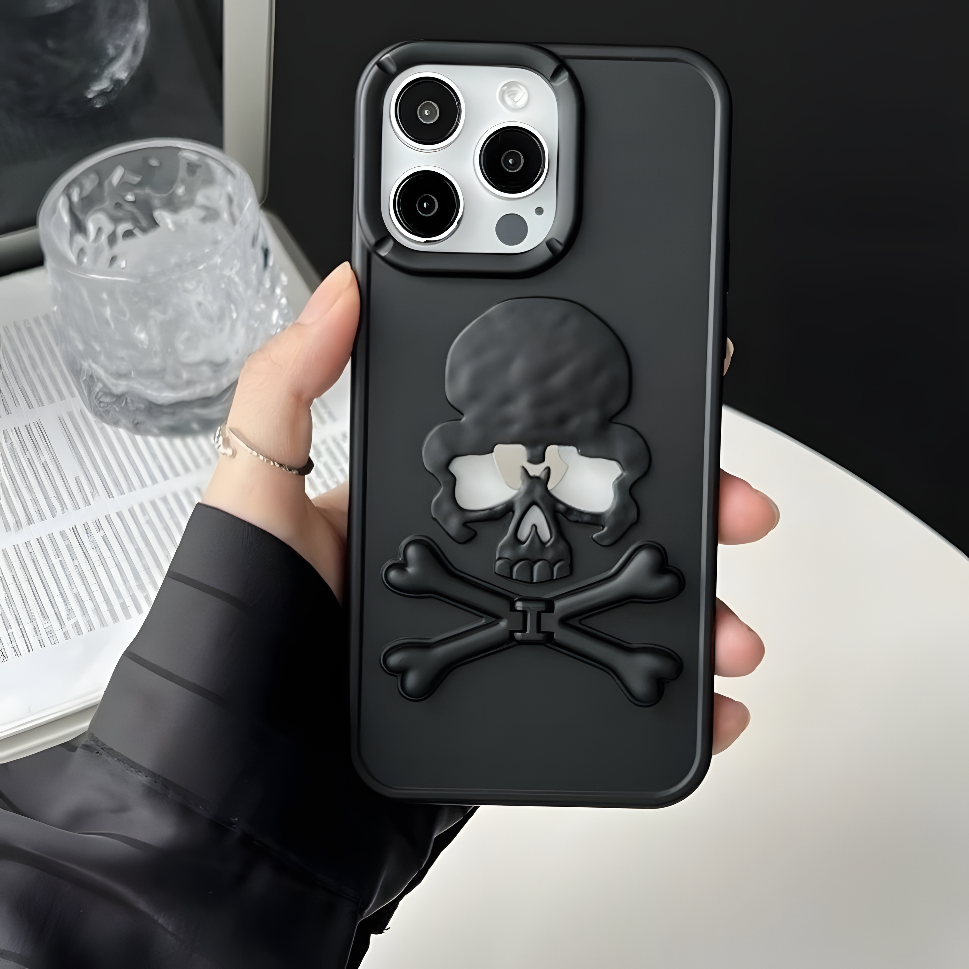 Luxury Skull Case Compatible with iPhone 15 series