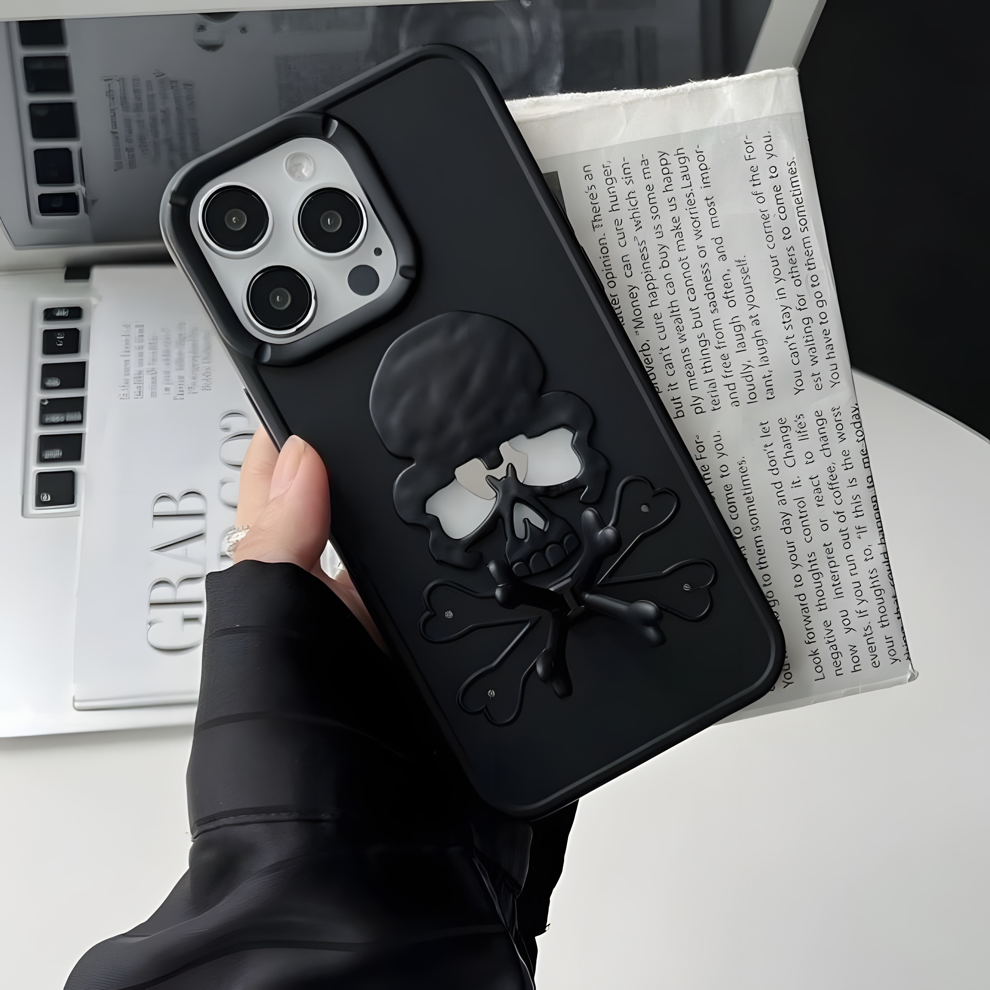 Luxury Skull Case Compatible with iPhone 15 series