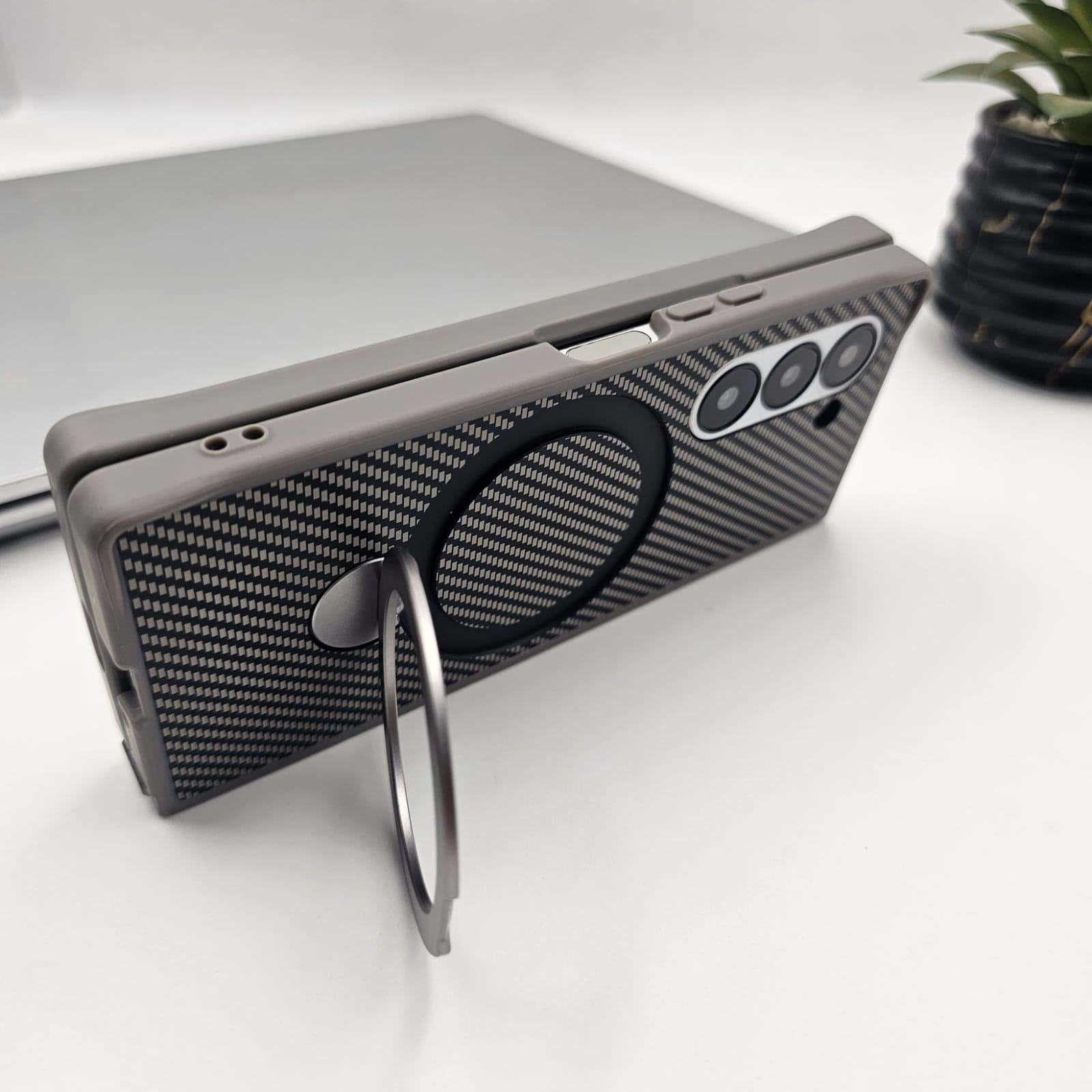 Samsung Galaxy Z Fold  Carbon Fibre MagSafe Ring Stand Case